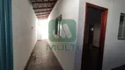 Foto 2 de Casa com 4 Quartos à venda, 137m² em Roosevelt, Uberlândia