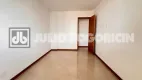 Foto 13 de Apartamento com 3 Quartos à venda, 105m² em Jardim Guanabara, Rio de Janeiro