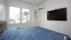 Foto 11 de Apartamento com 3 Quartos à venda, 60m² em Passo da Areia, Porto Alegre