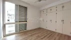 Foto 13 de Apartamento com 3 Quartos à venda, 190m² em Higienópolis, São Paulo