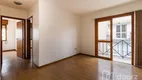 Foto 2 de Apartamento com 2 Quartos à venda, 58m² em Jardim Lindóia, Porto Alegre