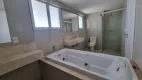 Foto 20 de Apartamento com 4 Quartos à venda, 245m² em Guararapes, Fortaleza