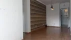Foto 3 de Apartamento com 2 Quartos à venda, 55m² em Jardim Das Palmas, São Paulo
