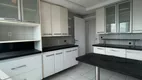 Foto 14 de Apartamento com 3 Quartos à venda, 193m² em Casa Forte, Recife