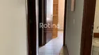 Foto 4 de Apartamento com 3 Quartos à venda, 70m² em Santa Mônica, Uberlândia