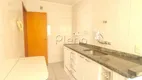 Foto 3 de Apartamento com 3 Quartos à venda, 70m² em Vila Marieta, Campinas