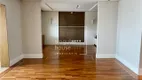 Foto 9 de Apartamento com 3 Quartos à venda, 300m² em Cidade Jardim, São Paulo