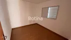 Foto 5 de Apartamento com 2 Quartos para alugar, 60m² em Loteamento Residencial Pequis, Uberlândia