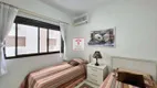 Foto 32 de Apartamento com 3 Quartos à venda, 176m² em Praia das Pitangueiras, Guarujá