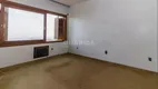 Foto 18 de Casa com 4 Quartos para alugar, 360m² em Nonoai, Porto Alegre