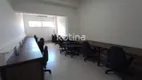 Foto 10 de Sala Comercial para alugar, 24m² em Santa Mônica, Uberlândia