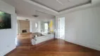 Foto 16 de Apartamento com 3 Quartos à venda, 200m² em Moema, São Paulo