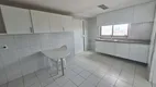 Foto 27 de Apartamento com 4 Quartos para venda ou aluguel, 200m² em Espinheiro, Recife