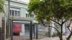 Foto 2 de Sobrado com 3 Quartos à venda, 159m² em Petrópolis, Porto Alegre