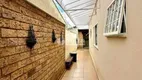 Foto 3 de Casa com 5 Quartos à venda, 192m² em Santa Mônica, Uberlândia