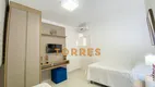 Foto 17 de Apartamento com 4 Quartos à venda, 220m² em Praia das Pitangueiras, Guarujá