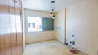 Foto 24 de Apartamento com 4 Quartos à venda, 240m² em Cambuí, Campinas