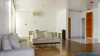 Foto 2 de Apartamento com 3 Quartos à venda, 240m² em Higienópolis, São Paulo