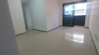 Foto 3 de Apartamento com 3 Quartos à venda, 65m² em Meireles, Fortaleza