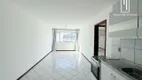 Foto 2 de Apartamento com 1 Quarto à venda, 47m² em Carvoeira, Florianópolis