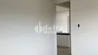 Foto 3 de Apartamento com 2 Quartos à venda, 64m² em Luizote de Freitas, Uberlândia