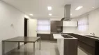 Foto 2 de Apartamento com 3 Quartos à venda, 347m² em Higienópolis, São Paulo