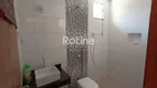 Foto 10 de Casa com 3 Quartos à venda, 170m² em Tubalina, Uberlândia