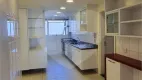 Foto 14 de Apartamento com 4 Quartos para alugar, 185m² em Moema, São Paulo