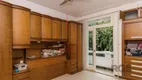 Foto 22 de Apartamento com 3 Quartos à venda, 79m² em Petrópolis, Porto Alegre
