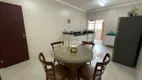 Foto 17 de Apartamento com 3 Quartos à venda, 130m² em Praia das Pitangueiras, Guarujá