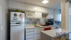 Foto 6 de Apartamento com 3 Quartos à venda, 60m² em Cavalhada, Porto Alegre