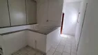 Foto 10 de com 4 Quartos para alugar, 214m² em Vila Martinez, Jacareí