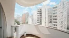 Foto 2 de Apartamento com 4 Quartos à venda, 242m² em Jardins, São Paulo