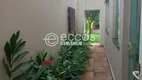 Foto 15 de Casa com 4 Quartos à venda, 370m² em Jardim Karaíba, Uberlândia