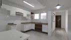 Foto 3 de Casa com 3 Quartos à venda, 110m² em Super Quadra, São Paulo