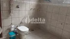 Foto 18 de Casa com 3 Quartos à venda, 100m² em Santa Mônica, Uberlândia