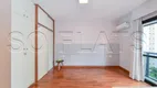 Foto 3 de Flat com 1 Quarto à venda, 25m² em Jardins, São Paulo