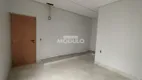 Foto 8 de Casa com 3 Quartos à venda, 163m² em Loteamento Portal do Vale II, Uberlândia