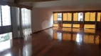 Foto 2 de Apartamento com 3 Quartos à venda, 337m² em Higienópolis, São Paulo