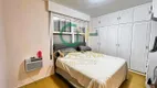 Foto 9 de Apartamento com 3 Quartos à venda, 220m² em Gonzaga, Santos