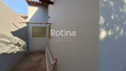 Foto 21 de Casa com 3 Quartos à venda, 197m² em Segismundo Pereira, Uberlândia