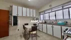 Foto 8 de Casa com 6 Quartos à venda, 328m² em Jardim Estoril, Bauru