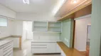 Foto 11 de Apartamento com 3 Quartos à venda, 131m² em Higienópolis, São Paulo