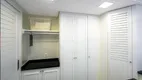 Foto 13 de Apartamento com 4 Quartos à venda, 358m² em Higienópolis, São Paulo