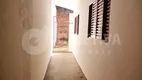 Foto 5 de Casa com 3 Quartos para alugar, 142m² em Santa Mônica, Uberlândia