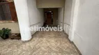 Foto 2 de Casa com 3 Quartos à venda, 237m² em Conjunto Água Branca, Contagem