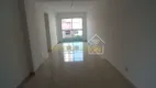 Foto 2 de Apartamento com 2 Quartos à venda, 65m² em Marapé, Santos