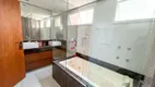 Foto 9 de Apartamento com 4 Quartos à venda, 170m² em Praia da Costa, Vila Velha