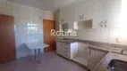 Foto 9 de Apartamento com 4 Quartos para alugar, 202m² em Santa Maria, Uberlândia