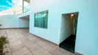 Foto 2 de Casa com 4 Quartos à venda, 360m² em Rio Branco, Belo Horizonte